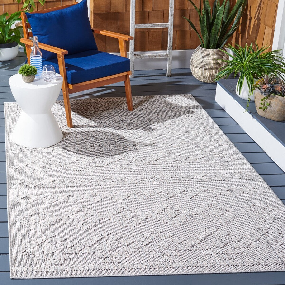  Safavieh Global 210 Indoor / Outdoor Rug - Grey / Beige - Bonton