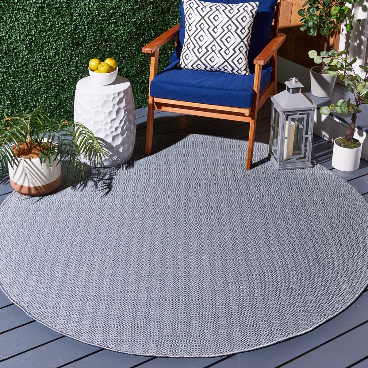  Safavieh Hampton 230 Indoor / Outdoor Rug - Grey / Black - Bonton