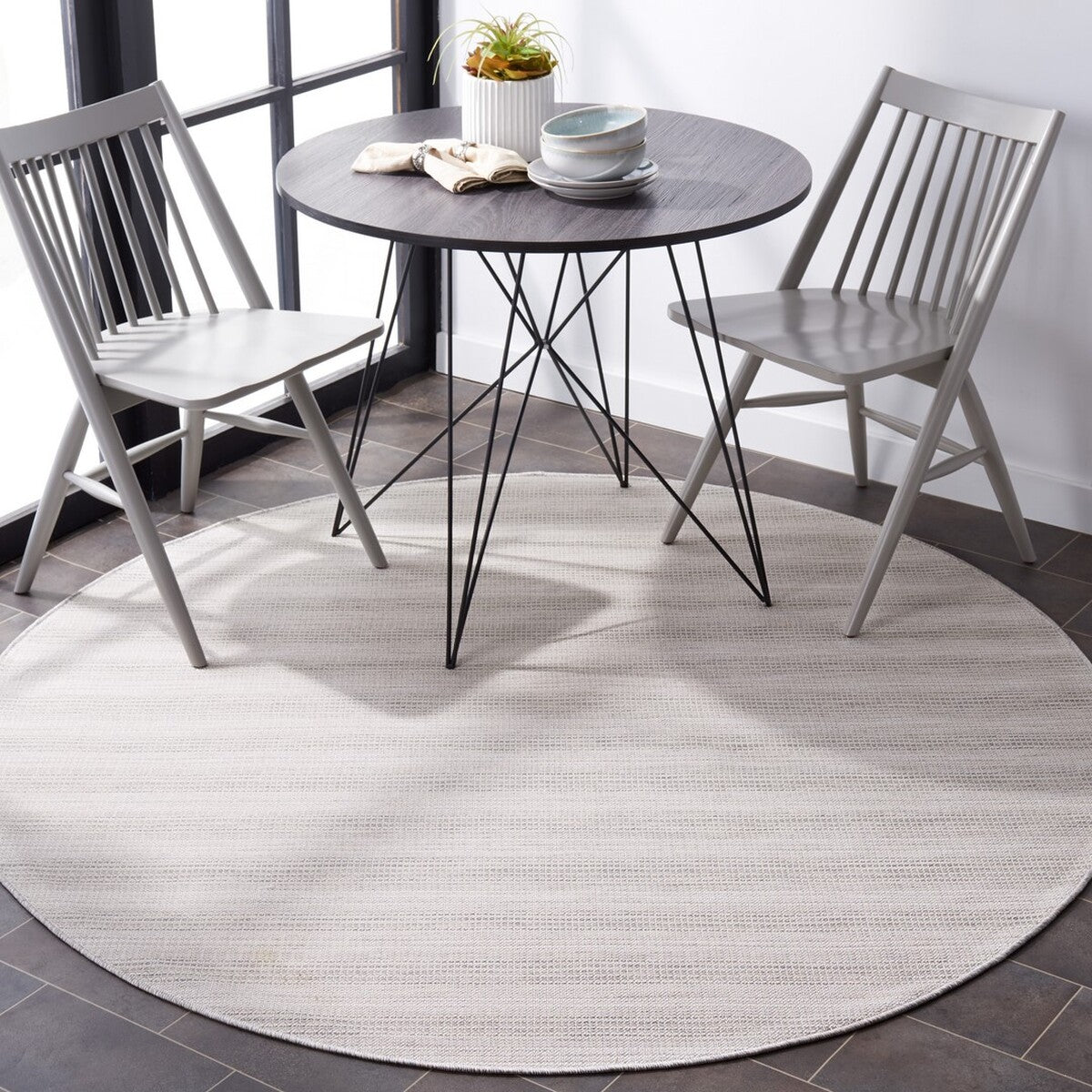  Safavieh Hampton 231 Indoor / Outdoor Rug - Black / Grey - Bonton