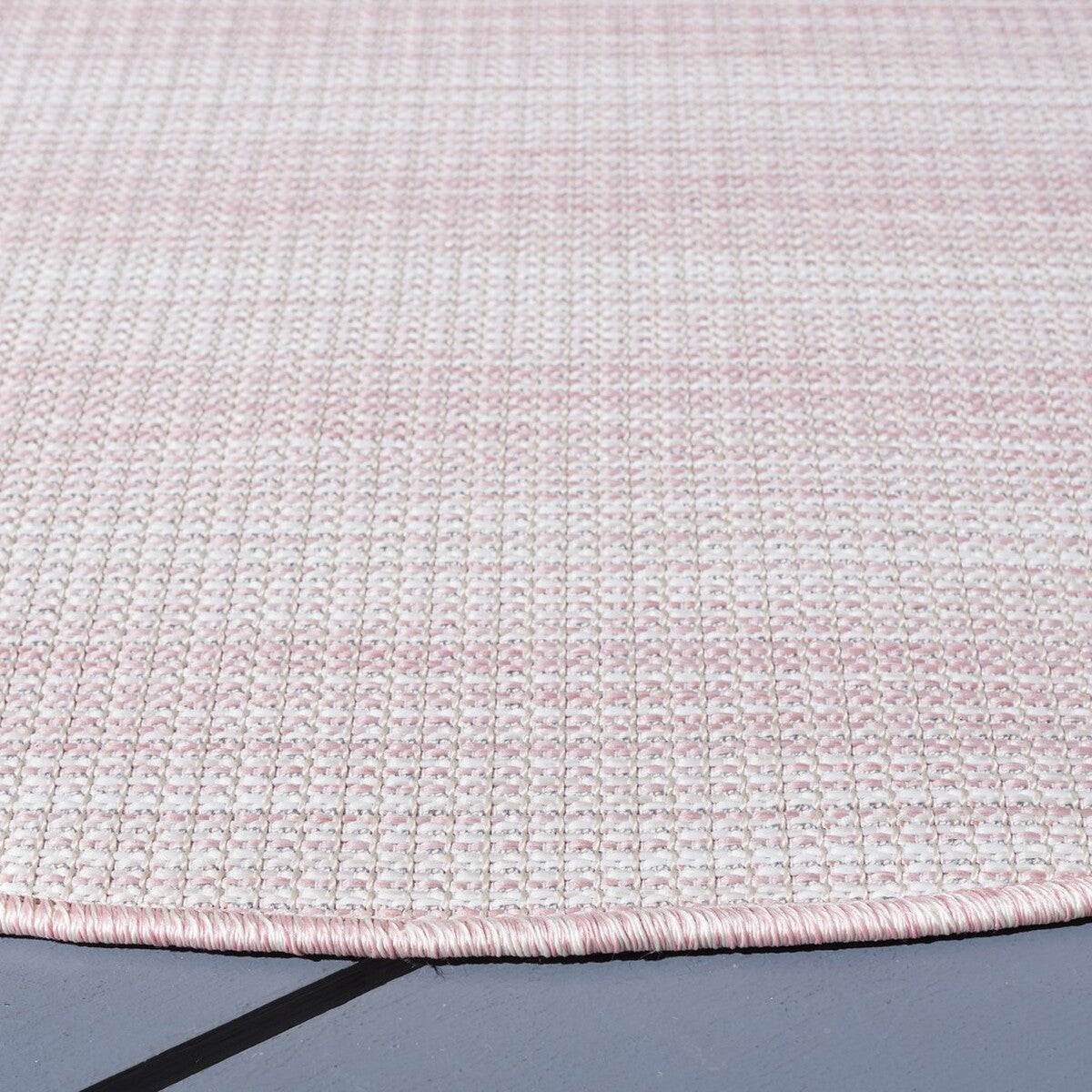  Safavieh Hampton 231 Indoor / Outdoor Rug - Light Pink - Bonton