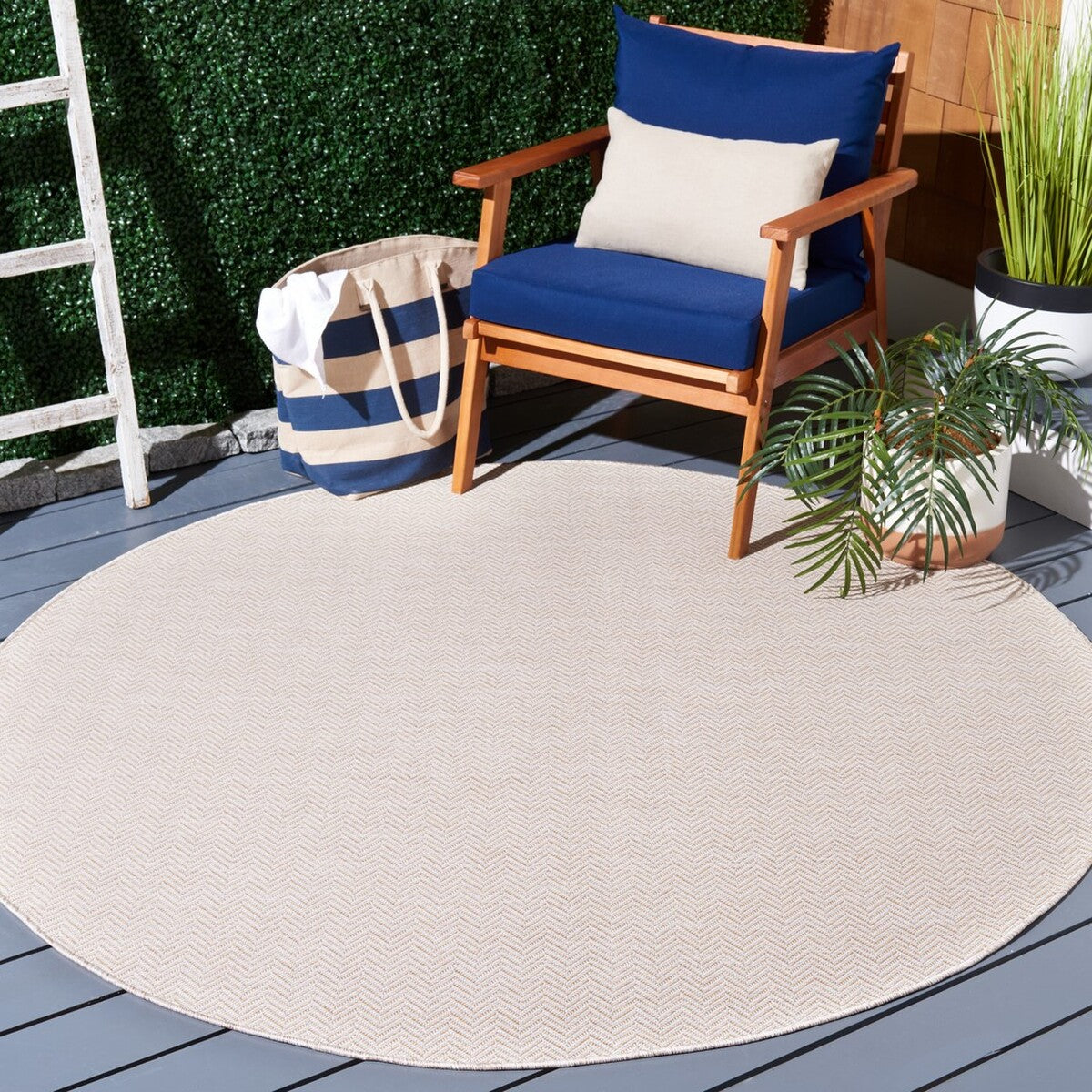  Safavieh Hampton 233 Indoor / Outdoor Rug - Beige / Ivory - Bonton