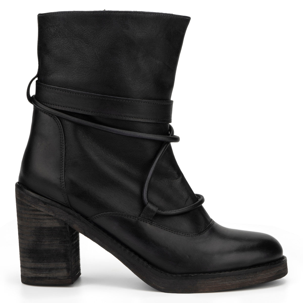  Women's Denisa Boot - Black - Bonton