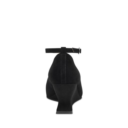 Isolda Pump