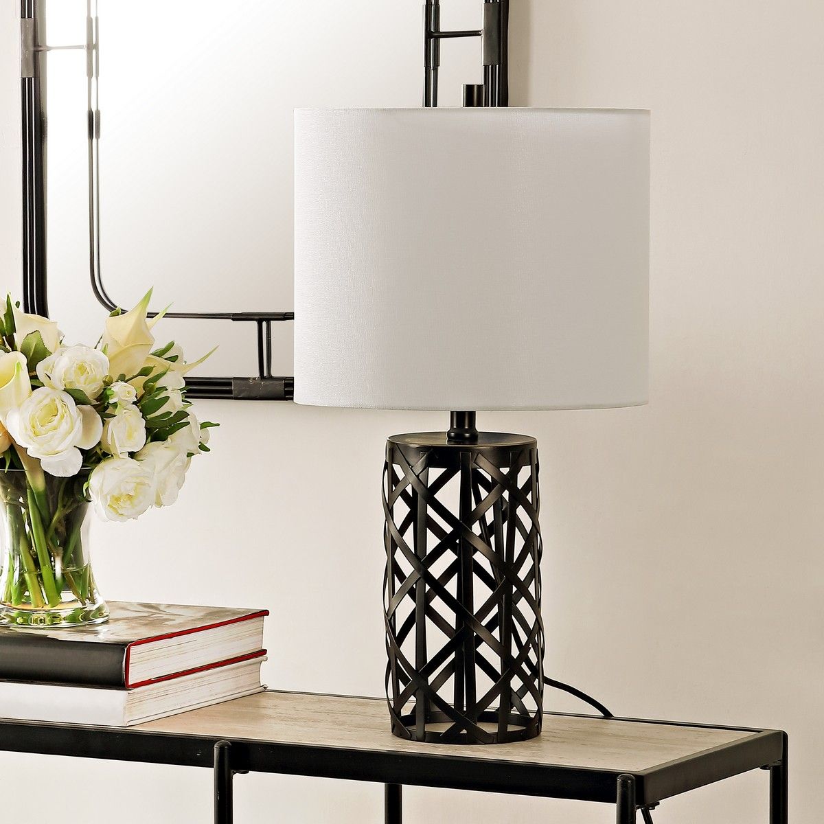  Safavieh Berny Iron Table Lamp - Black - Bonton