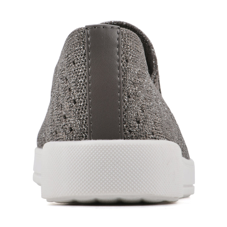 Courage Slip-on Sneaker
